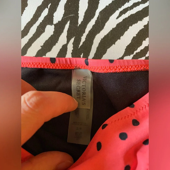 Victoria’s Secret bikini size small - Picture 2 of 5